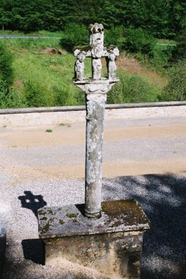 croix du cimetière de Bar